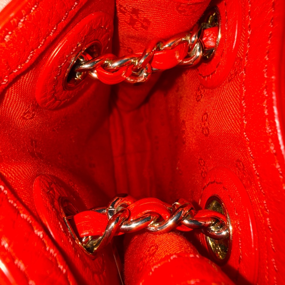 Tory Burch Red Leather Phone Case Crossbody with COA & dust bag in EUC - Picture 4 of 17